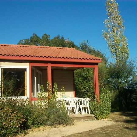 Les Chalets Des Mousquetaires Mirepoix  Ngoại thất bức ảnh