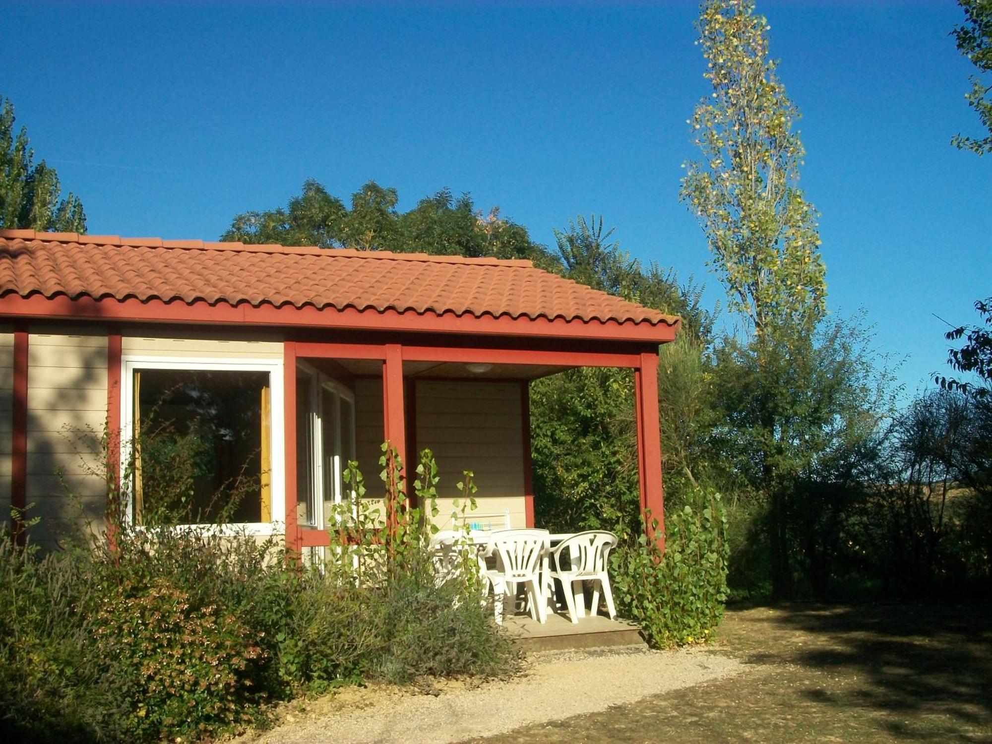 Les Chalets Des Mousquetaires Mirepoix  Ngoại thất bức ảnh