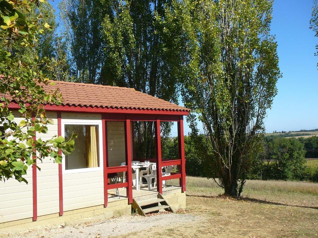 Les Chalets Des Mousquetaires Mirepoix  Ngoại thất bức ảnh